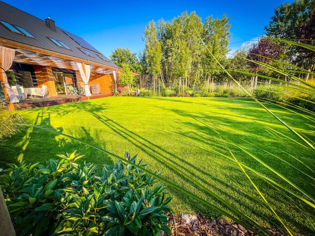 Ogród zrealizowany na podstawie projektu Effkowe Ogrody - ujęcie 01
